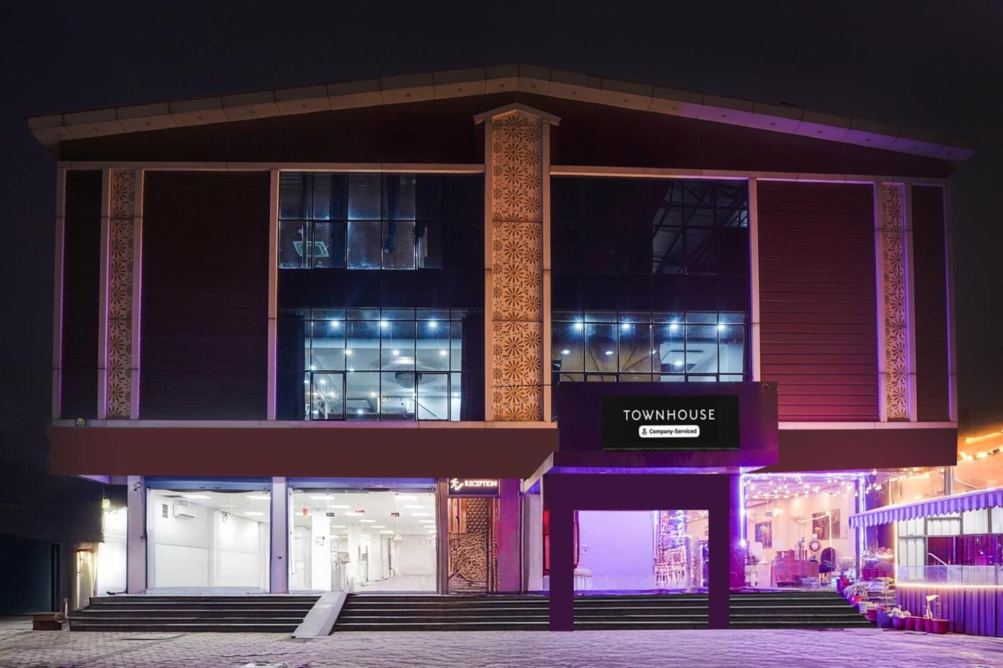 Super Townhouse Selaqui Chakrata Road Hotel Sahaspur Exterior foto